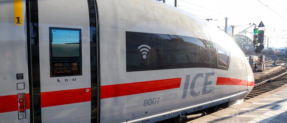 Der neue ICE 3neo in Köln Hauptbahnhof.