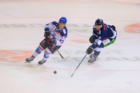 Ruslan Iskhakov (l.) ist erst mit 20 Jahren aus der KHL in die DEL gewechselt, um sich dort Richtung NHL weiterzuentwickeln. Foto: imago images