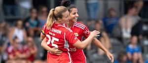 Dina Orschmann (li.) erzielte in der ersten Halbzeit das 1:0 für Union.