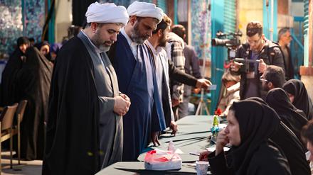 Am 1. März stimmten die Iranerinnen und Iraner auch über ein neues Parlament ab. Viele blieben der Wahl fern. 