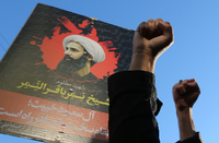 Geballter Zorn. In Teheran haben Demonstranten vor der saudischen Botschaft gegen die Hinrichtung eines schiitischen Geistlichen protestiert. AFP