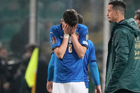 Der größte Alptraum. Zum zweiten Mal in Folge scheitern Italiens Fußballer in den Play-offs zur WM – und das nur neun Monate nach dem begeisternden Triumph bei der Europameisterschaft. Foto: Antonio Calanni/AP/dpa