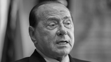 Silvio Berlusconi, ehemaliger Premierminister von Italien. Berlusconi ist tot. 
