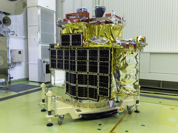 Der „Smart Lander for Investigating Moon“ (SLIM) im Tanegashima Space Center  vor dem Start.