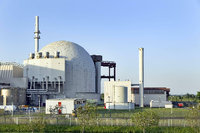 Das Kernkraftwerk Brokdorf in Schleswig-Holstein. Foto: imago/ Thomas Robbin