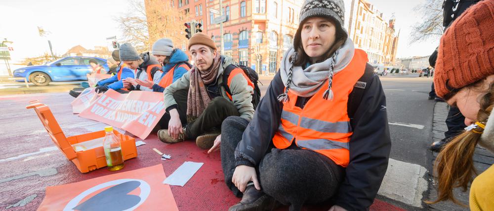 Aktivisten der „Letzten Generation“ in Hannover