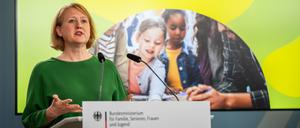 Etappensieg für Lisa Paus: Am Mittwoch konnte sie nach dem Kabinettsbeschluss ihren Gesetzentwurf für die Kindergrundsicherung präsentieren. 