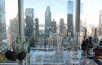 Die Korken knallen Lassen: Blick auf einem New Yorker Wolkenkratzer auf die Luxusimmobilien am Central Park. Foto: DPA/Christina Horsten
