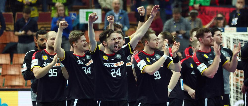 Das deutsche Team nach einem Sieg bei der Handball-WM.
