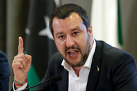 Die bayerische Staatsregierung dringt auf schnellere Abschiebungen. Doch Salvini blockt ab. Foto: dpa/Hans Punz