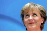 Angela Merkel am Tag ihrer Kürz zur Kanzlerkandidatin Ende Mai 2005 Foto: DDP