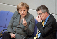 Bundeskanzlerin Angela Merkel (CDU) hat ihre Partei auf Linie getrimmt. Doch nun geht der Richtungsstreit los. Foto: dpa