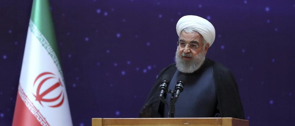 Hassan Ruhani, Präsident des Iran, bei einer Feier zum „Nationalen Atomtag“. (Archivbild)