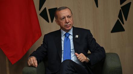 11.07.2023, Litauen, Vilnius: Recep Tayyip Erdogan, Präsident der Türkei, sitzt beim Nato-Gipfel in Litauen. Foto: Paul Ellis/PA Wire/dpa +++ dpa-Bildfunk +++