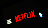 Das Logo des US-amerikanischen Online Filmportals Netflix. Foto: Nicolas Armer/dpa