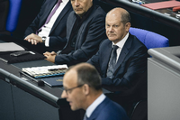 Attacke im Bundestag: Am 1. Juni kritisierte CDU-Chef Friedrich Merz das angebliche Versagen von Olaf Scholz bei den Waffenlieferungen für die Ukraine. Foto: Xander Heinl/IMAGO/photothek