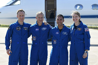 Der Esa-Astronaut Matthias Maurer (l) and die Nasa-Astronauten Tom Marshburn, Raja Chari and Kayla Barron. Foto: imago images/UPI Photo/Joe Marino