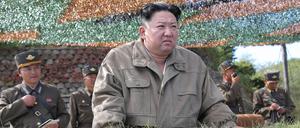 Der nordkoreanische Machthaber Kim Jong Un bei einer Militärübung im Oktober 2022.