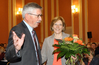 Glücklichere Tage: Herr und Frau Sarrazin 2009 beim ehrenvollen Abschied des damaligen Finanzsenators, der als Vorstand in die Bundesbank wechselte. Foto: DPA