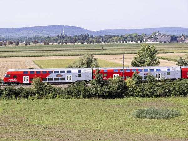 Regionalbahn: Das Klimaticket kostet 1095 Euro pro Jahr.