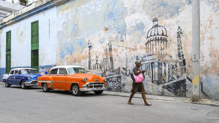 Kubas Bevölkerung wartet auch nach Abtritt der beiden Castro-Brüder auf eine Öffnung des autokratischen Systems.