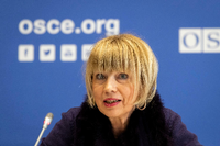 Die deutsche Spitzendiplomatin Helga Schmid leitet die OSZE als deren Generalsekretärin. Den Vorsitz der Organisation hat derzeit Polen. Foto: Lisa Leutner/AP/dpa