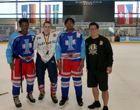 "Hockey is Diversity" arbeitet nun mit der DEL zusammen gegen Rassismus im Eishockey. Foto: Martin Hyun 