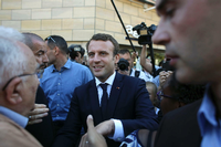 Die Parlamentswahl in Frankreich könnte für Präsident Emmanuel Macron mit einer Enttäuschung enden. Foto: Michel Spingler/AP Pool/dpa