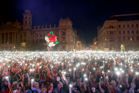 Kundgebung gegen die Regierung Orban in Budapest im April 2018 Foto: REUTERS / Bernadett Szabo