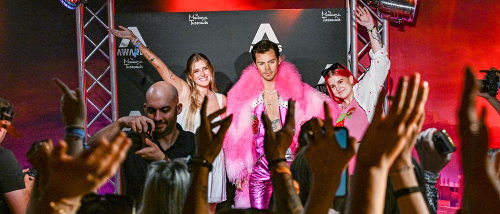 Popstar Harry Styles bekommt sieben neue Wachsfiguren bei Madame Tussauds. 