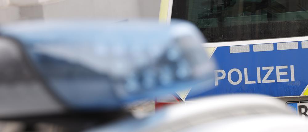 Symbolfoto Polizei, Einsatzwagen, Streifenwagen, blaulicht, Potsdam 04.12.2023 Foto: Sebastian Gabsch