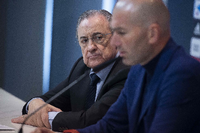 Florentino Perez (links, hier mit Reals Trainer Zinedine Zidane) ist einer der treibenden Köpfe hinter der Super League. Foto: imago images/Alterphotos