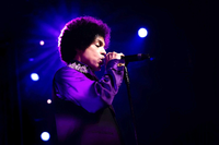Prince 2013 beim Montreux Jazz Festival. Foto: Marc Ducrest/dpa