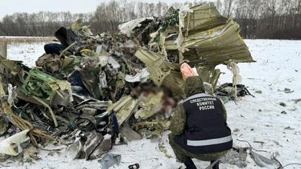 Die Überbleibsel des abgestürzten Flugzeugs am 24. Januar.