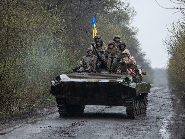 Die Ukraine braucht jetzt vor allem schwere Waffen.