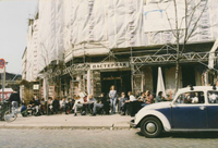 Café Pasternak in der Knaackstraße, 1996. Liebe Leserinnen, liebe Leser: Senden Sie uns Ihre Fotos an leserbilder@tagesspiegel.de.