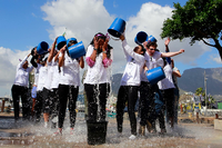 Mit der "Ice Bucket Challenge" wurde auf die Verbreitung der Erkrankung ALS hingewiesen. Foto: Jennifer Bruce/AFP