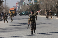 Bewaffnete Sicherheitskräfte in Kabul. (Archiv) Foto: dpa/AP/Rahmat Gul