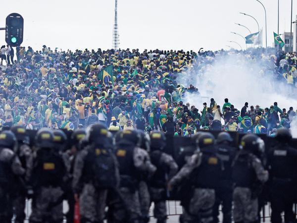 Die gewaltsamen Proteste der Bolsonaro Anhänger hielten Brasilien und die Welt Anfang des Jahres in Atem.
