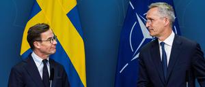 Der schwedische Premierminister Ulf Kristersson (links) und Nato-Generalsekretär Jens Stoltenberg.