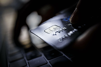 Begehrte Beute: Kreditkartendaten werden gern ausgespäht. Foto: imago images/photothek