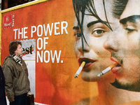 Tabakwerbung soll verboten werden. Das fordern immer mehr Bundesbürger. Foto: DPA