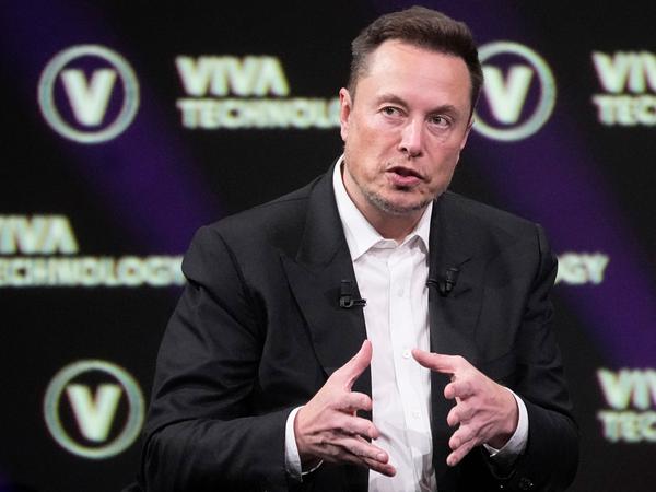 Elon Musk spricht am 16. Juni auf der Vivatech-Messe.