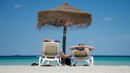 Viele Bundesbürger freuen sich auf den Sommerurlaub – am besten mit einer Schnäppchen-Reise.
