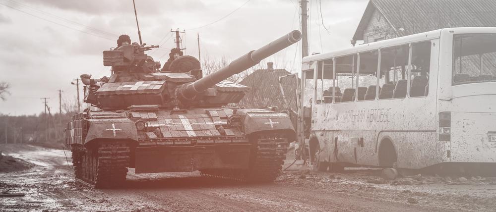 Ein ukrainischer Panzer  in der Region Donezk