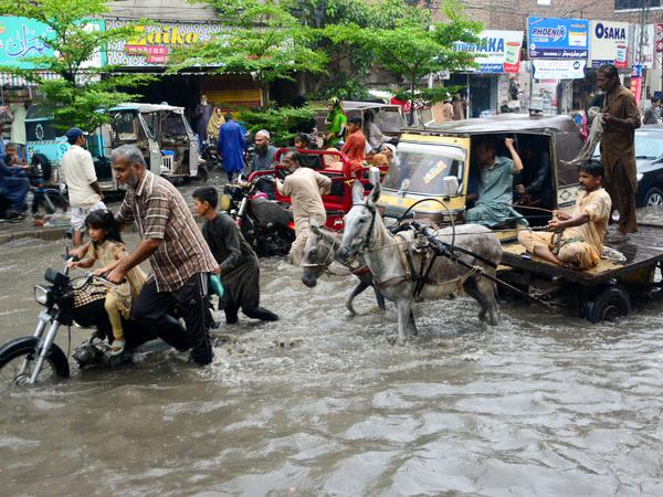 Monsunregen könnten durch den Klimawandel unberechenbar werden, mit Folgen für Milliarden Menschen.