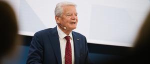 Joachim Gauck, Alt-Bundeskanzler, bei einer Veranstaltung vom Tagesspiegel. 