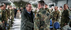 Kurz vor Weihnachten besuchte Verteidigungsminister Boris Pistorius (SPD) die Soldatinnen und Soldaten der Bundeswehr in Litauen.