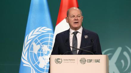 Bundeskanzler Olaf Scholz (SPD) spricht während der Weltklimakonferenz der Vereinten Nationen (COP28) . 