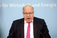 In den Bundestag will er wieder, Wirtschaftsminister bleibt er wohl kaum: Peter Altmaier (CDU) bei einer Pressekonferenz Foto: dpa